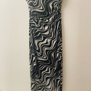 Black & White Swirl Maxi Dress